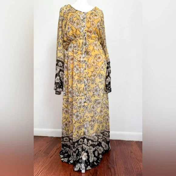 SOLD Floral Maxi Dress - Picture 2 of 8